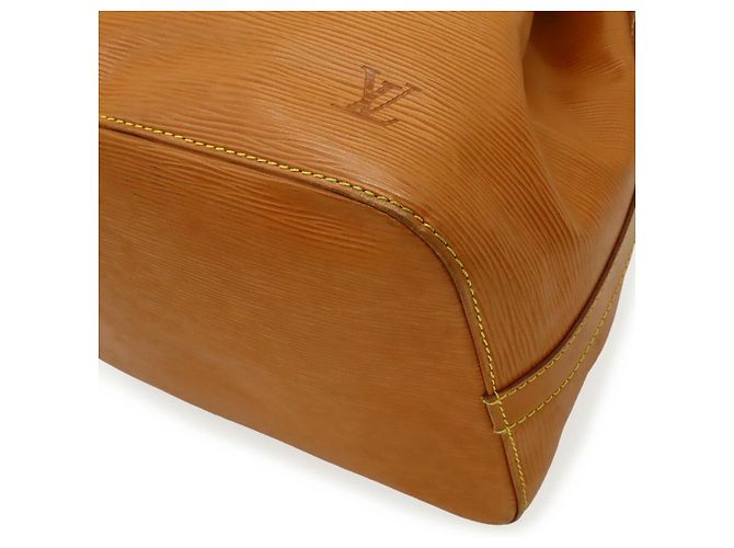 Borsa a Spalla Louis Vuitton Epi Petit Noe Marrone - vista 3