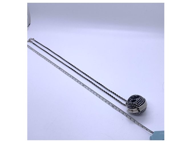 Collana con pendente Chanel Double C nera Nero - vista 4