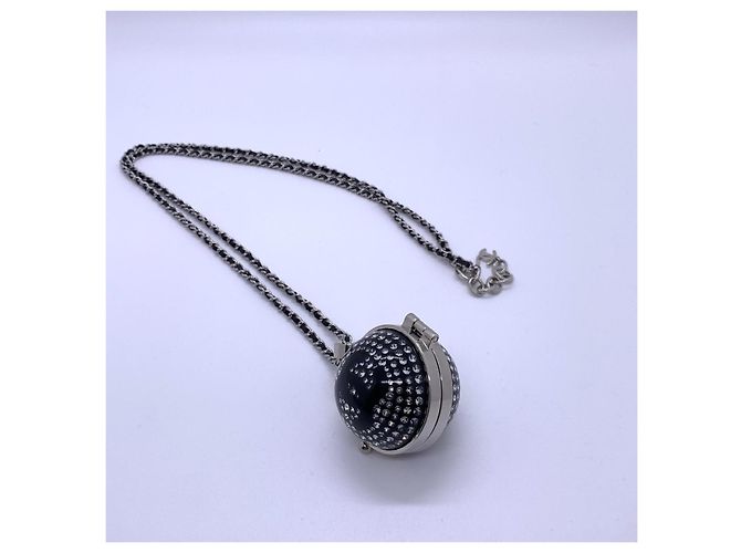 Collana con pendente Chanel Double C nera Nero - vista 5