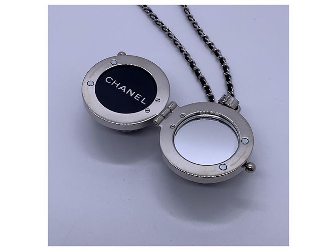 Collana con pendente Chanel Double C nera Nero - vista 8