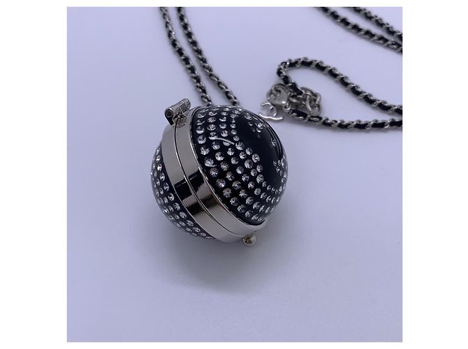Collana con pendente Chanel Double C nera Nero - vista 9