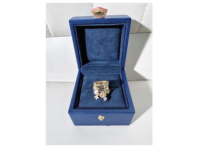 Louis Vuitton Antique Key Pearl Multi-Loop Ring Gelbgold Größe 53 Golden - Ansicht 2