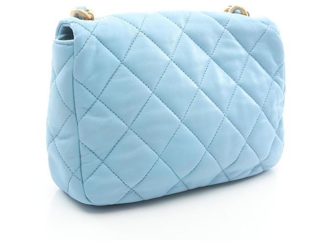 Borsa a Spalla Chanel Matelassé in Pelle di Agnello Blu - vista 2