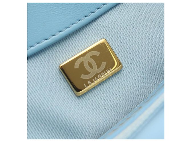 Borsa a Spalla Chanel Matelassé in Pelle di Agnello Blu - vista 5