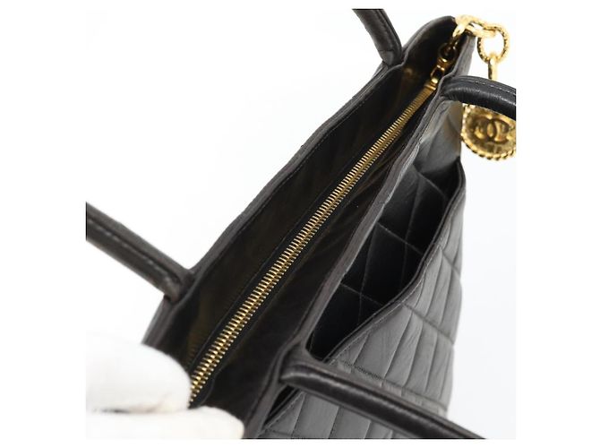 Chanel Matelassé Lambskin leather 25 Nero - vista 6