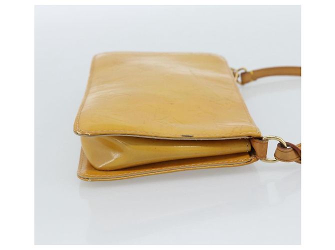 LOUIS VUITTON Monogram Vernis Lexington Pouch Beige M91010 LV Auth 183875 - vista 4