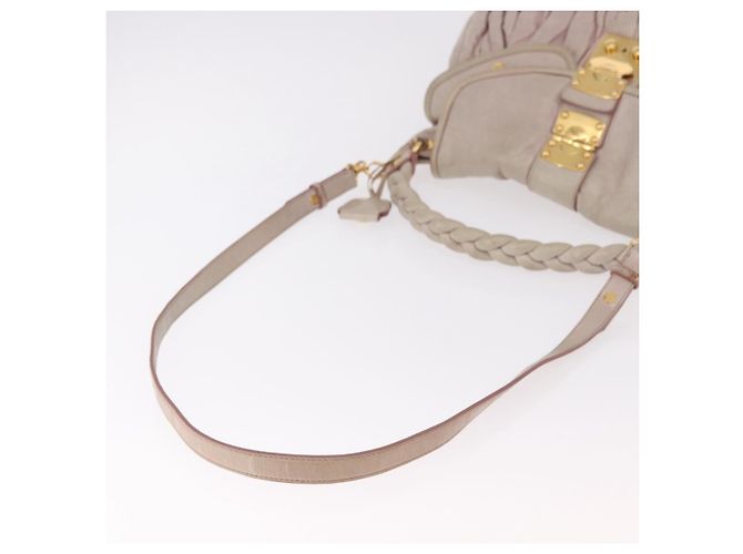 Borsa a tracolla Miu Miu Matelasse in pelle 2way Beige Gold Auth 184159A D'oro - vista 9