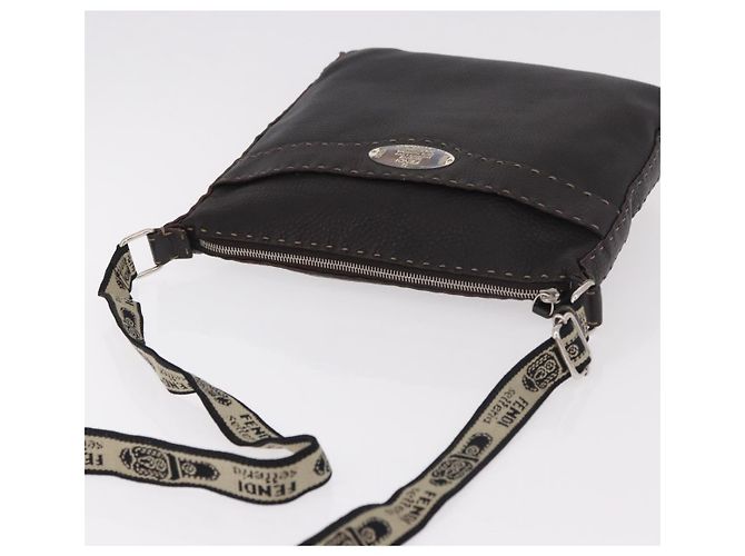 Borsa a Spalla FENDI Celeria in Pelle Nera Argento Auth 183899A Nero - vista 6