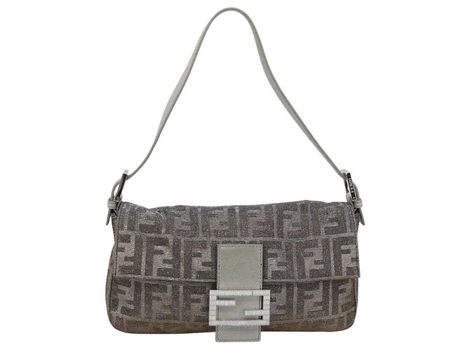 FENDI Zucca Canvas Rhinestone Mamma Baguette Shoulder Bag Silver Auth yk20474SM Argento - vista 13