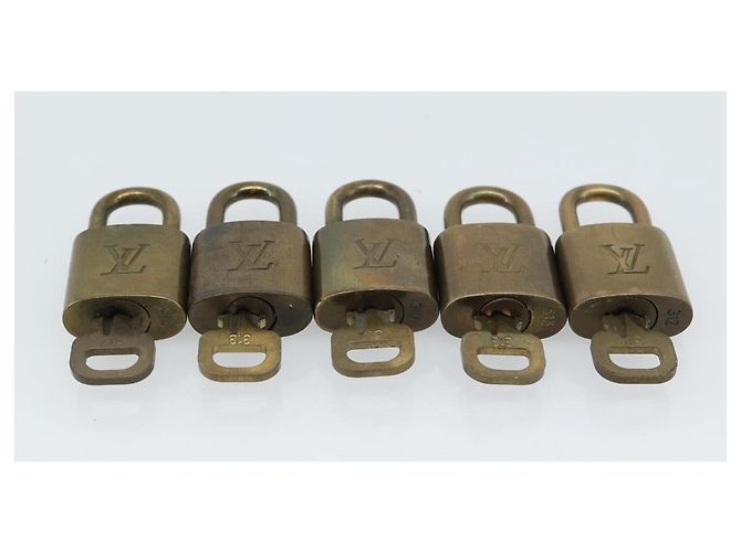 LOUIS VUITTON Set di 10 lucchetti Padlock metallo Oro LV Auth 173149 D'oro - vista 4