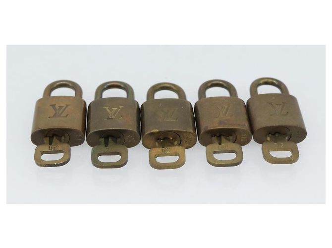 LOUIS VUITTON Set di 10 lucchetti Padlock metallo Oro LV Auth 173149 D'oro - vista 6