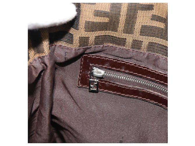 FENDI Zucca Canvas Mamma Baguette Shoulder Bag Black Brown Auth 184554A Marrone Nero - vista 20