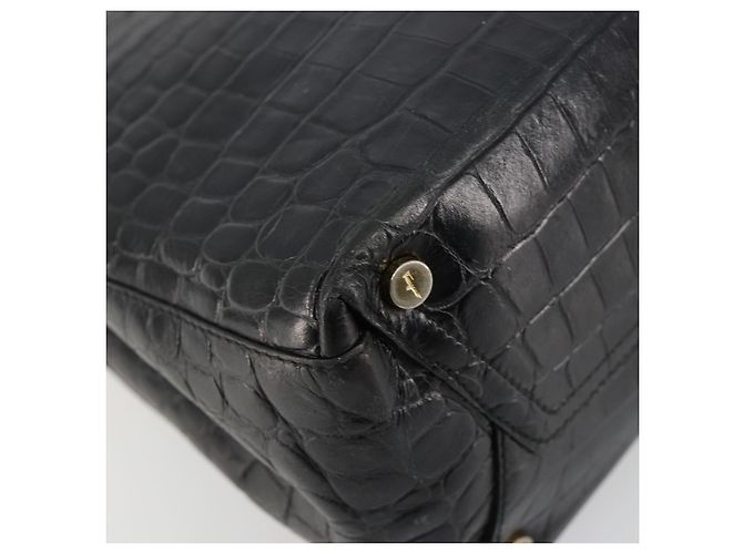 Borsa Salvatore Ferragamo Vala in Pelle Nera e Oro Auth 180858 Nero D'oro - vista 14