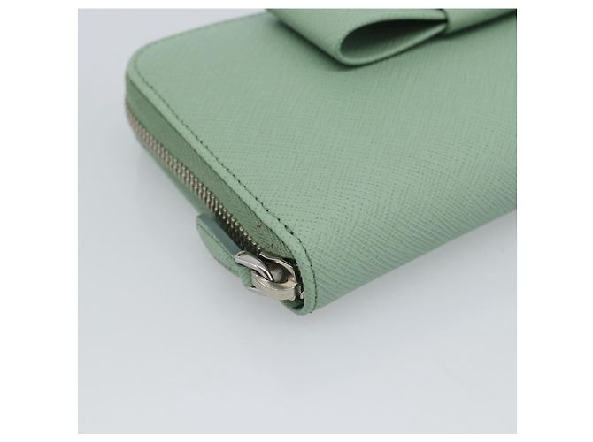 Cartera larga PRADA Ribbon de piel Saffiano Verde Plata Auth 182941SAM - vista 14