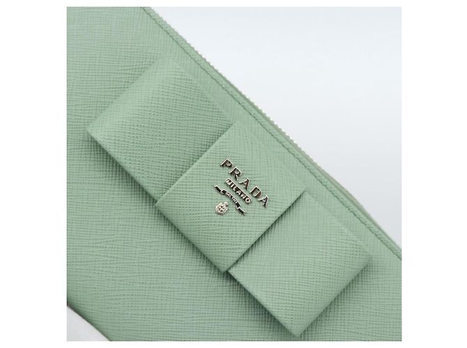 Cartera larga PRADA Ribbon de piel Saffiano Verde Plata Auth 182941SAM - vista 17