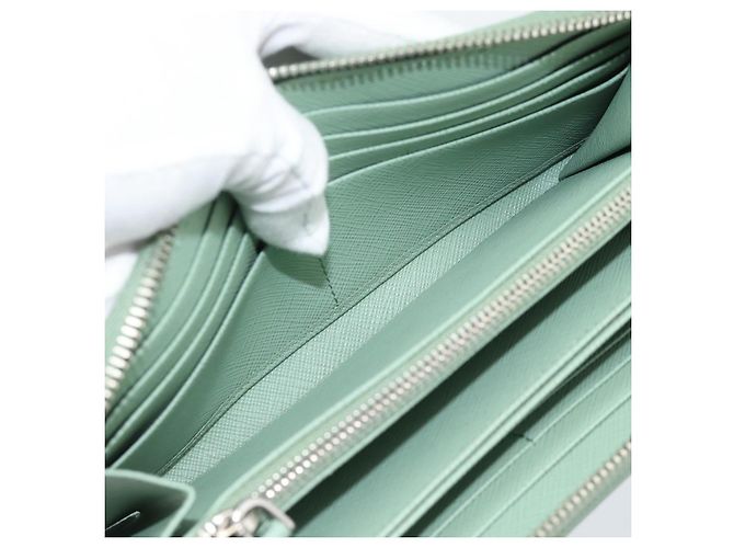 Cartera larga PRADA Ribbon de piel Saffiano Verde Plata Auth 182941SAM - vista 20