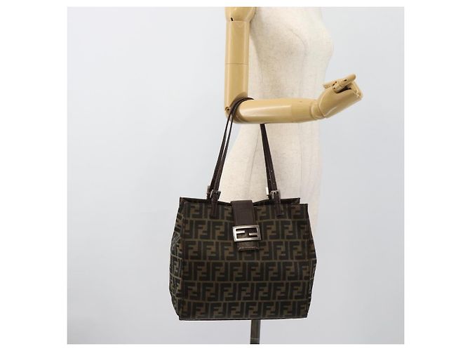FENDI Zucca Canvas Mamma Baguette Tote Bag Black Brown Auth 183898 Marrone Nero - vista 23