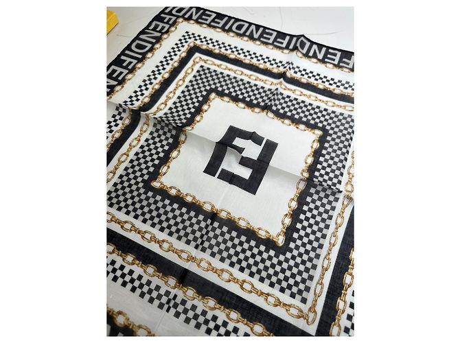 Sciarpa in seta vintage Fendi stampa logo a catena Nero Oro - vista 3