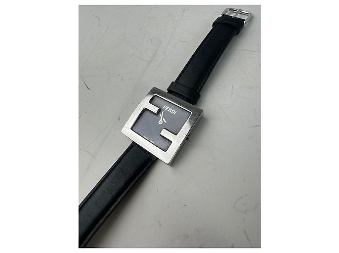 Orologio Vintage Fendi con Cinturino in Pelle Nero Argento - vista 8