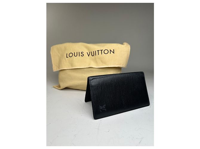 Vintage Louis Vuitton Epi Leather Wallet Black - view 10