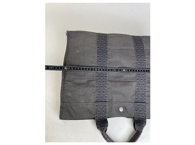 Market Hermès Tote in tela vintage Hermes Navy Grey Silver Snap primi anni 2000 Blu navy - vista 12