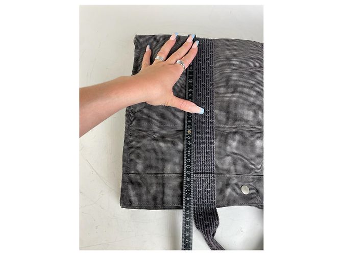 Market Hermès Tote in tela vintage Hermes Navy Grey Silver Snap primi anni 2000 Blu navy - vista 13