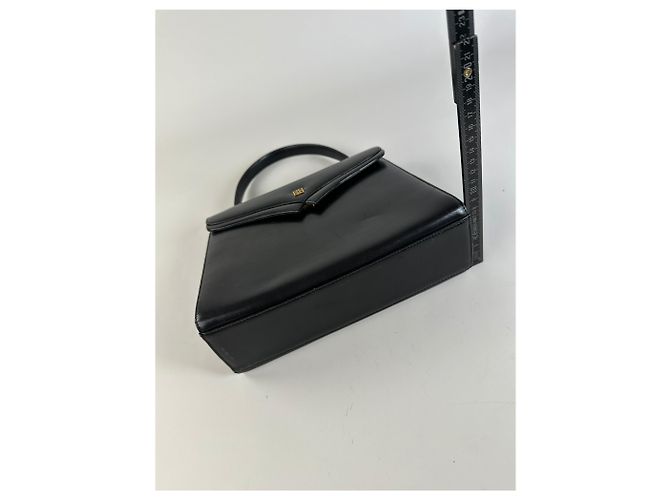 Vintage Givenchy strukturierte Lederhandtasche Schwarz Gold - Ansicht 10
