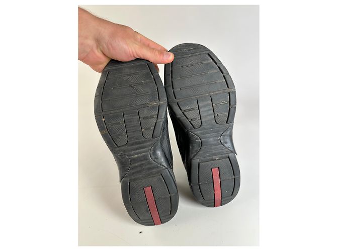 Sneakers Vintage Prada Luna Rossa Mesh Nere e Argentate EU44 Nero - vista 10
