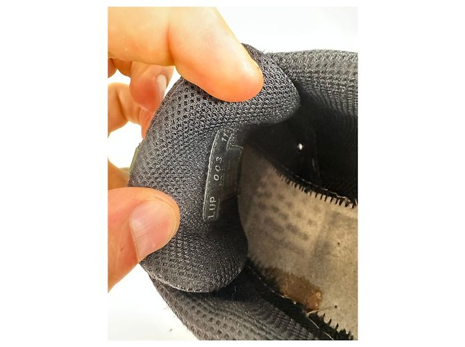Sneakers Vintage Prada Luna Rossa Mesh Nere e Argentate EU44 Nero - vista 7
