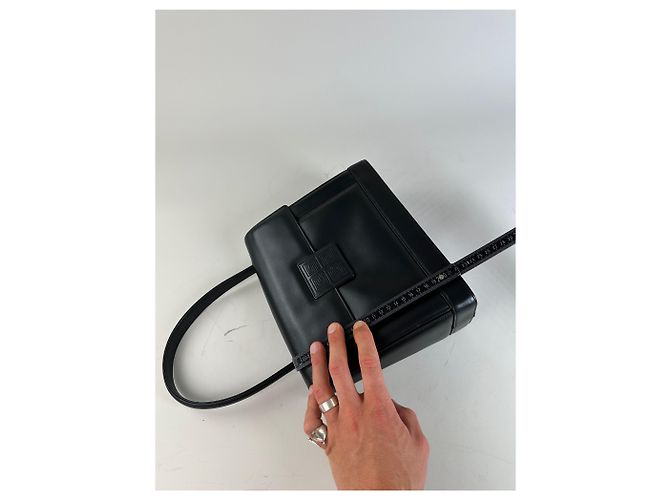 Borsa a mano Vintage Givenchy in pelle liscia nera e argento Nero - vista 9
