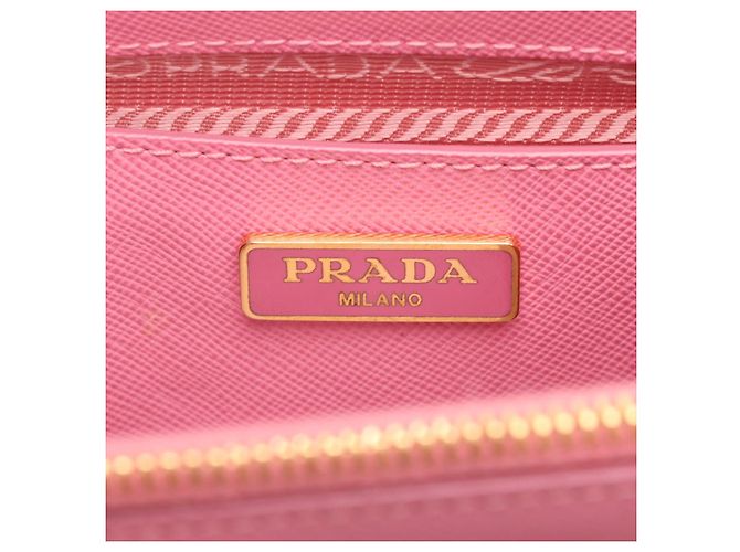 Prada Borsa a Mano Galleria Mini in Pelle Saffiano Rosa - vista 11