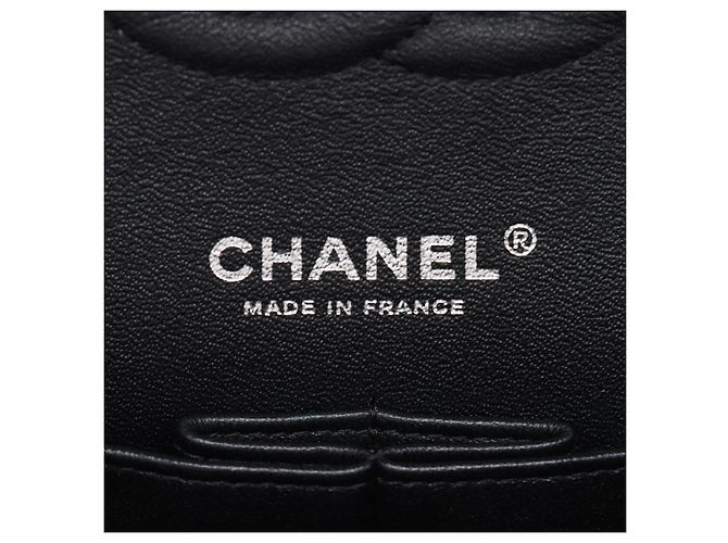 Timeless Chanel Borsa a tracolla Classic Double Flap in pelle di agnello Chevron misura Medium Nera Nero - vista 10