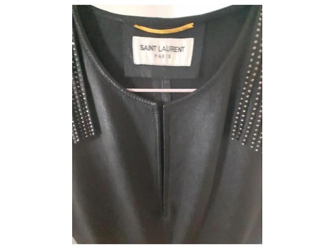 Saint Laurent Vestido Curto de Couro Preto com Tachas - vista 7