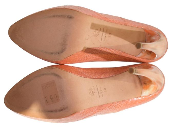 Alexander McQueen Peach Snakeskin Embossed Leather Platform Pumps - view 9