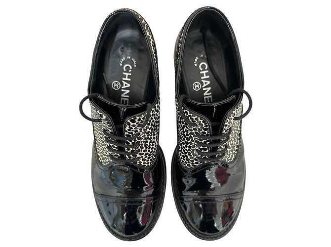 Chanel Derby mit Absatz aus Lackleder mit Leopardenmuster EU 38 Gebraucht - Ansicht 6