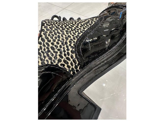 Chanel Derby mit Absatz aus Lackleder mit Leopardenmuster EU 38 Gebraucht - Ansicht 8