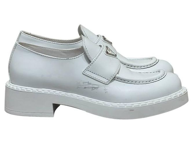 Prada White Leather Platform Oxfords - Damen Größe 38.5, gebraucht - Ansicht 2