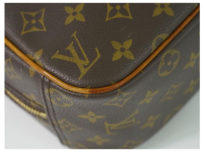 Borsa Louis Vuitton Trouville in tela Monogram medium Marrone - vista 7