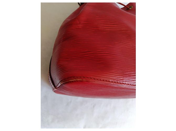Noe Louis Vuitton Noé in pelle Epi rossa Rosso - vista 14
