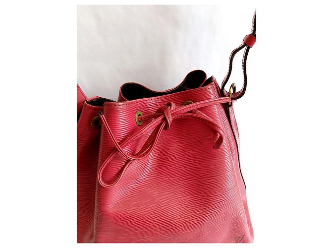 Noe Louis Vuitton Noé in pelle Epi rossa Rosso - vista 6