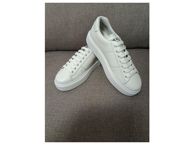 Sneakers Prada in pelle bianca Bianco - vista 10