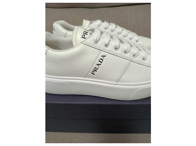 Sneakers Prada in pelle bianca Bianco - vista 5