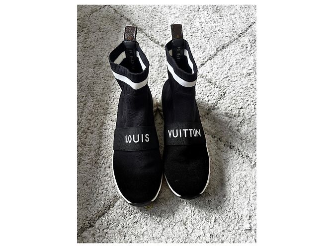 Louis Vuitton Botines Sock Boots Negro - vista 2