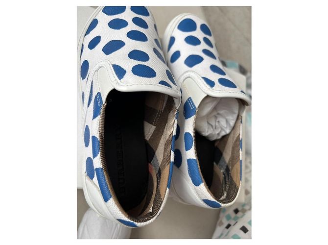 Burberry Baskets Slip-On à Pois pour Enfant - Blanc/Bleu - vue 2