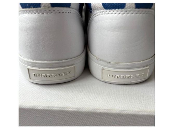 Burberry Baskets Slip-On à Pois pour Enfant - Blanc/Bleu - vue 4