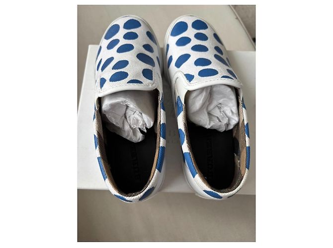Burberry Baskets Slip-On à Pois pour Enfant - Blanc/Bleu - vue 5