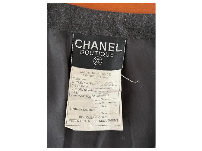 Chanel ärmellose Weste aus Wolle in Grau - vista 3