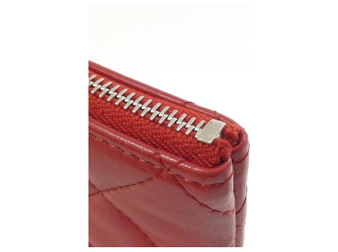 Pochette Chanel Timeless Classic Line Roja - vista 5
