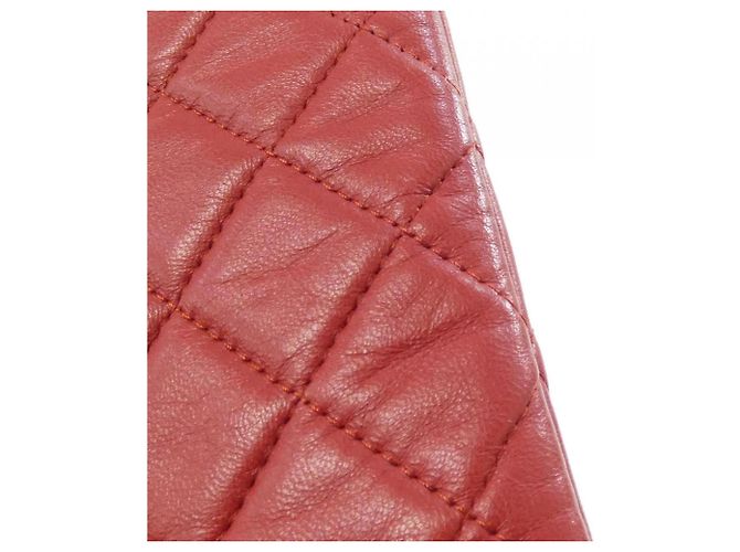 Pochette Chanel Timeless Classic Line Roja - vista 8