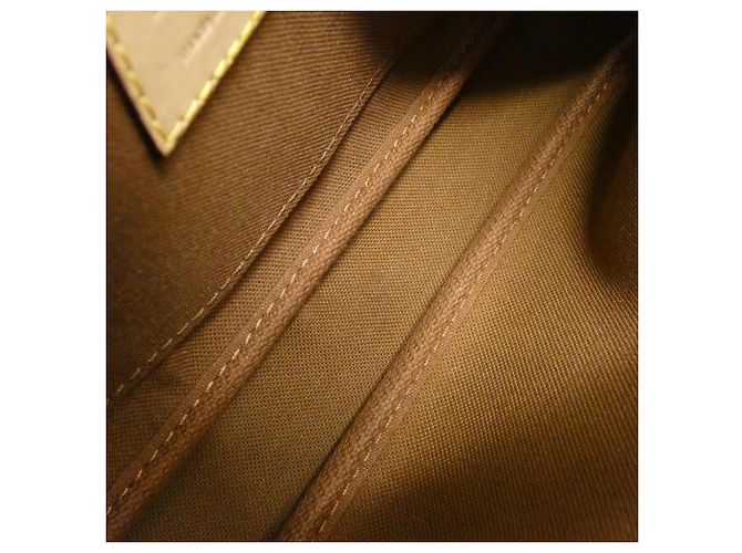 Bolso de Hombro Louis Vuitton Monogram Multi Pochette Accessoires Caqui - vista 9